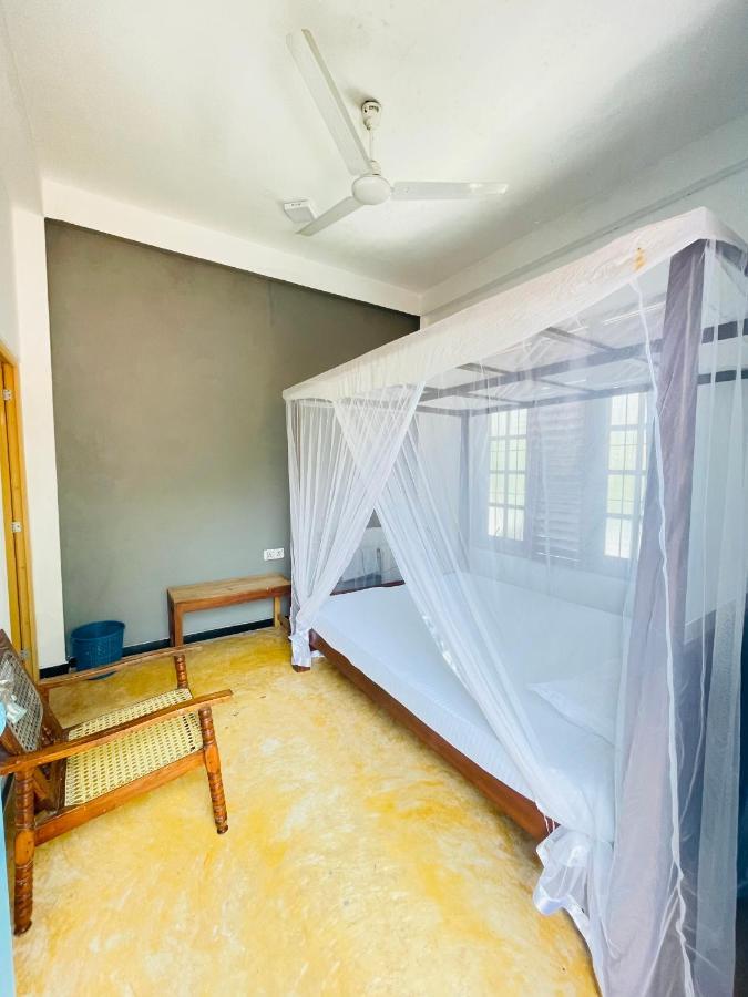 Chithra Homestay Tangalle Exterior foto